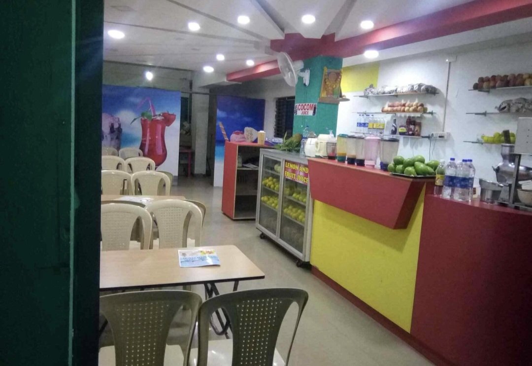 JuiceTea & Snacks - Photo 2