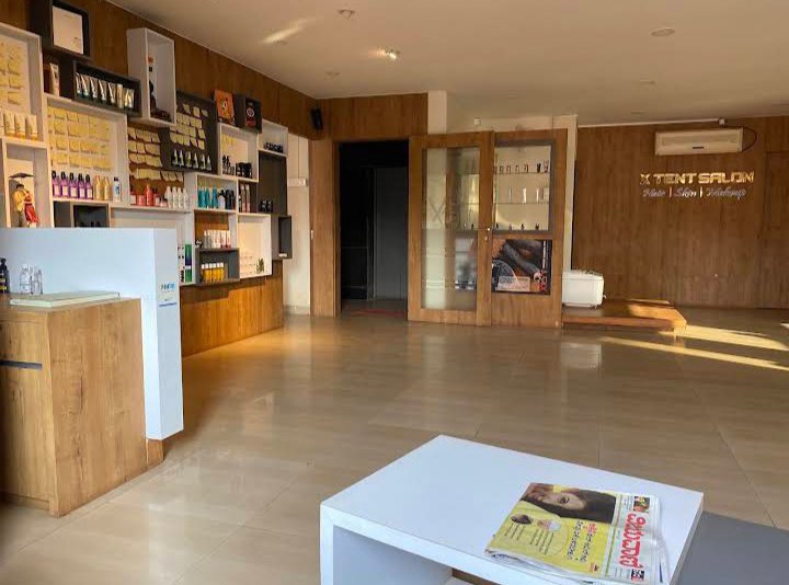 Xtent Unisex Saloon & Spa - Photo 2