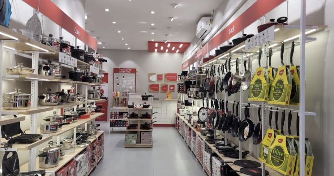 Pigeon Exclusive Store - Shirur Park, Hubballi| Chimneys, Hobs, Cast Iron Cookware & More - Photo 4