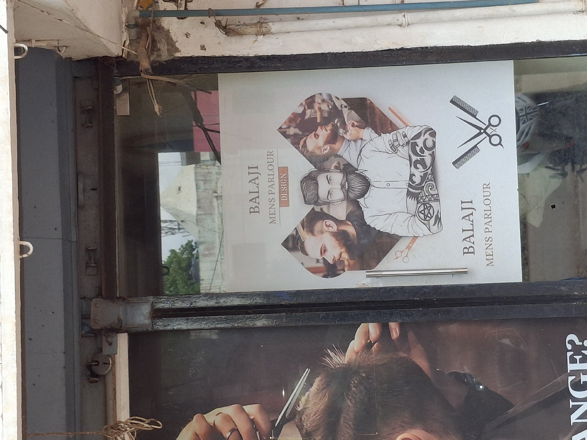 BALAJI MENS PARLOUR - Photo 2