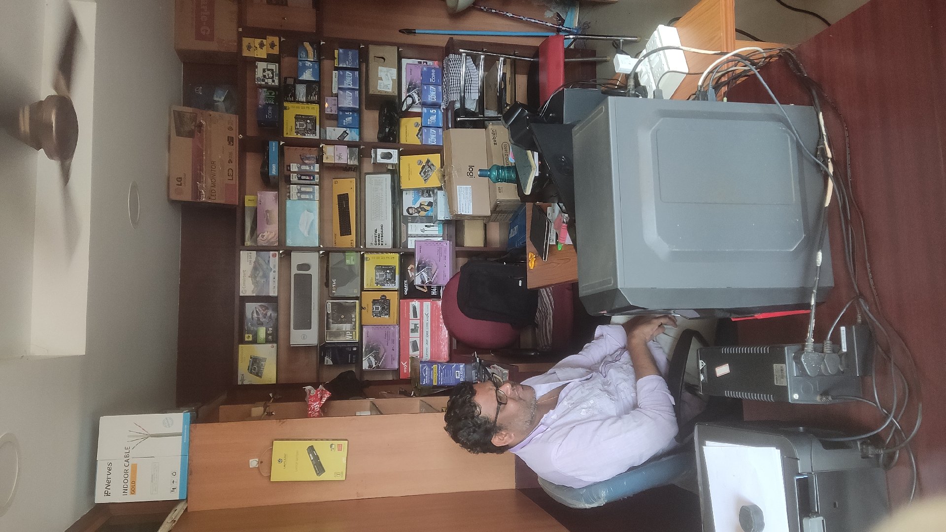 V I ComTech Solutions - Photo 4