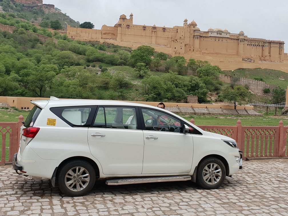 Kadam Tours & Travels - Photo 3