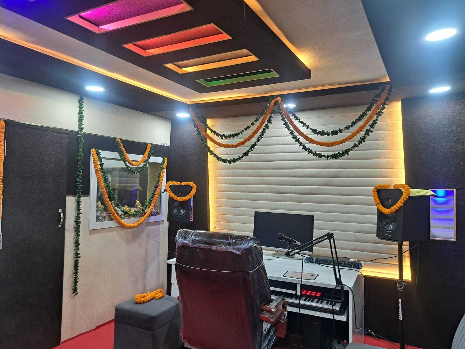 Classic Beats Singing Studio and Events - Photo 2