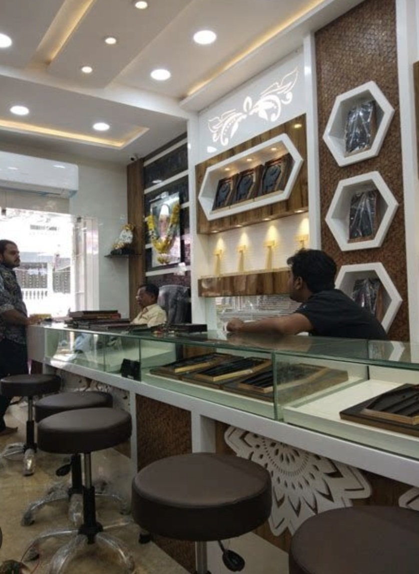 Sri Someshwar Jewelery Works - Photo 3
