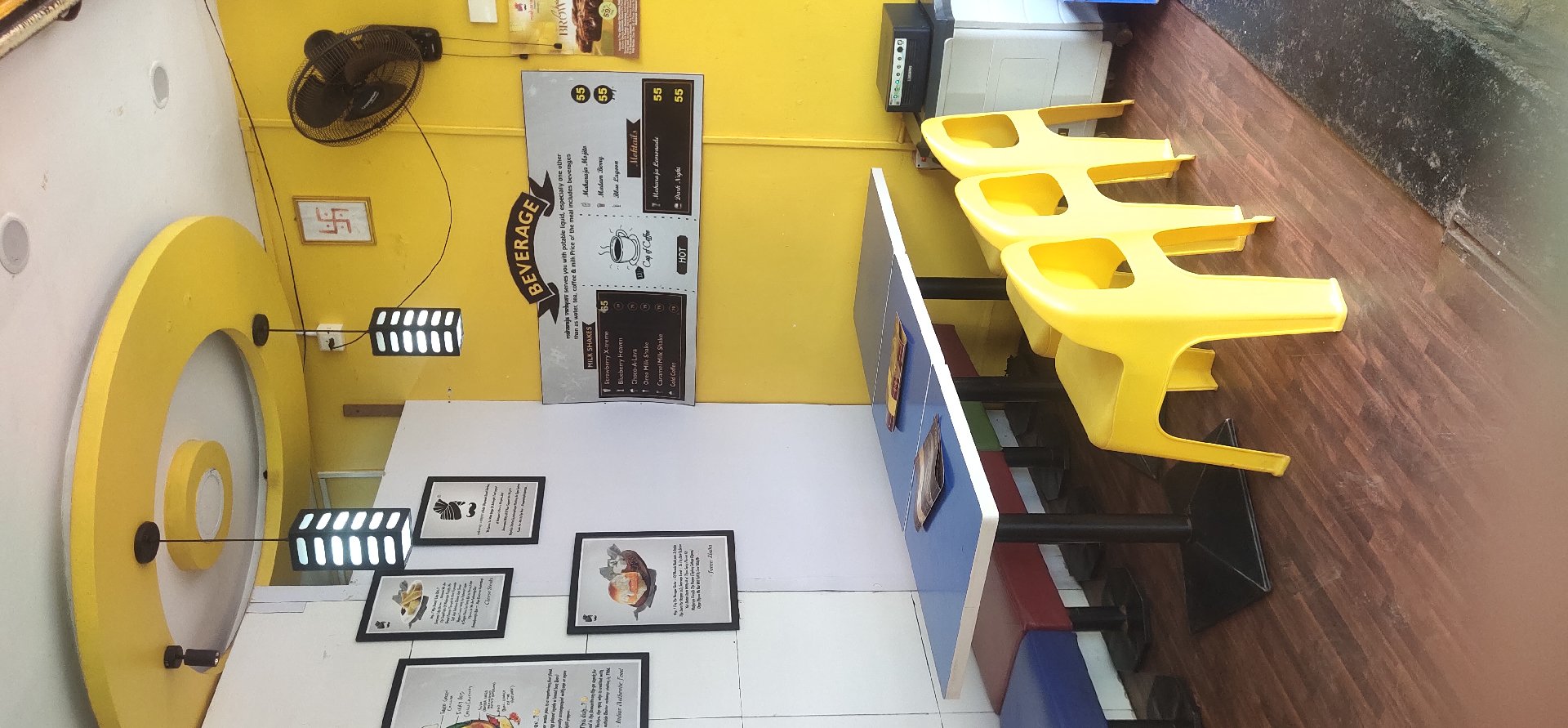 Maharaja Vadapav - Photo 2