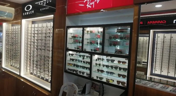 D K Opticals - Photo 3